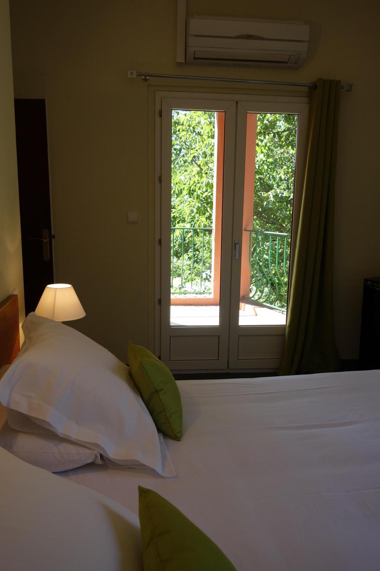 Hotel Le Prejoly Saint-Vallier-de-Thiey Quarto foto